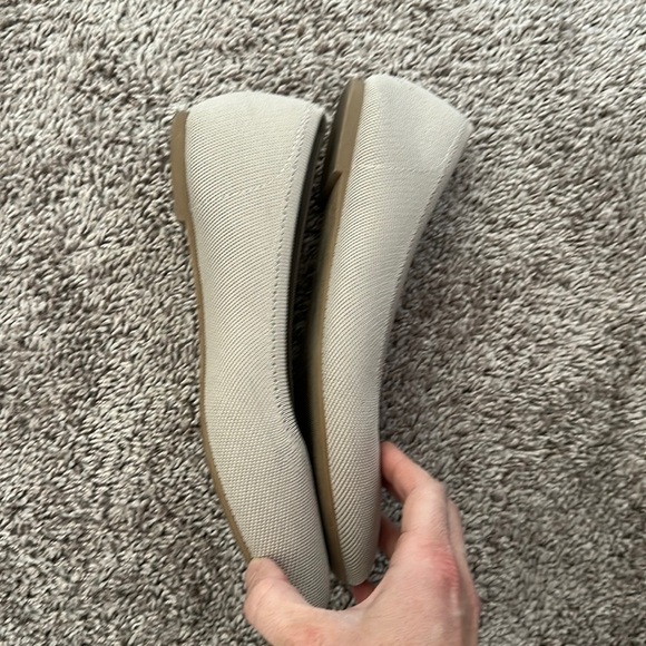 Great condition beige knit ballet, flat size 9 1/2 Old Navy - Picture 3 of 3